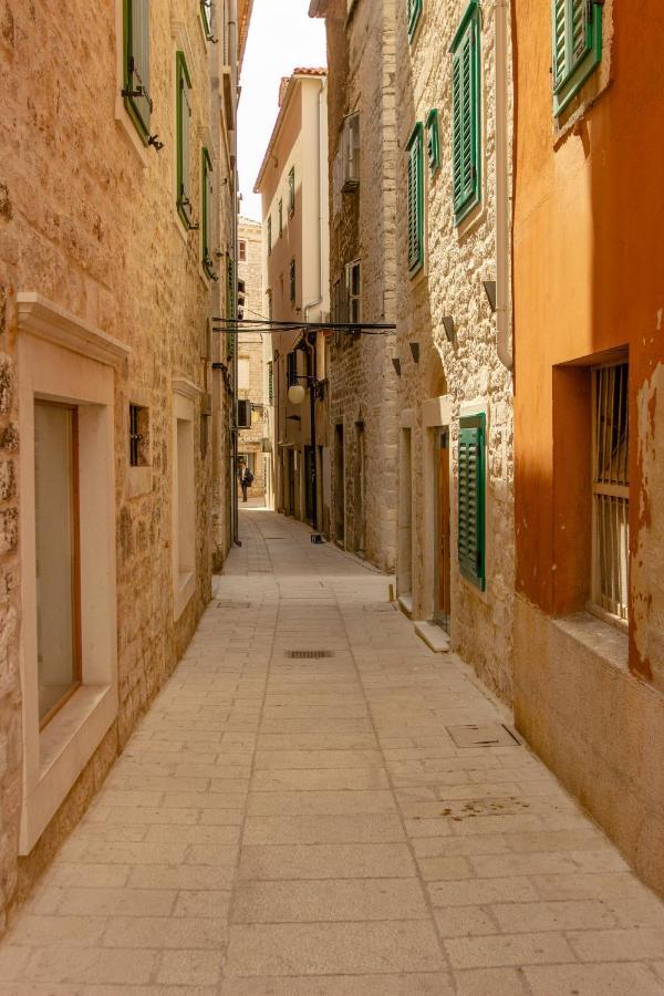 St. Clara Old Town Aparthotel Šibenik Екстериор снимка