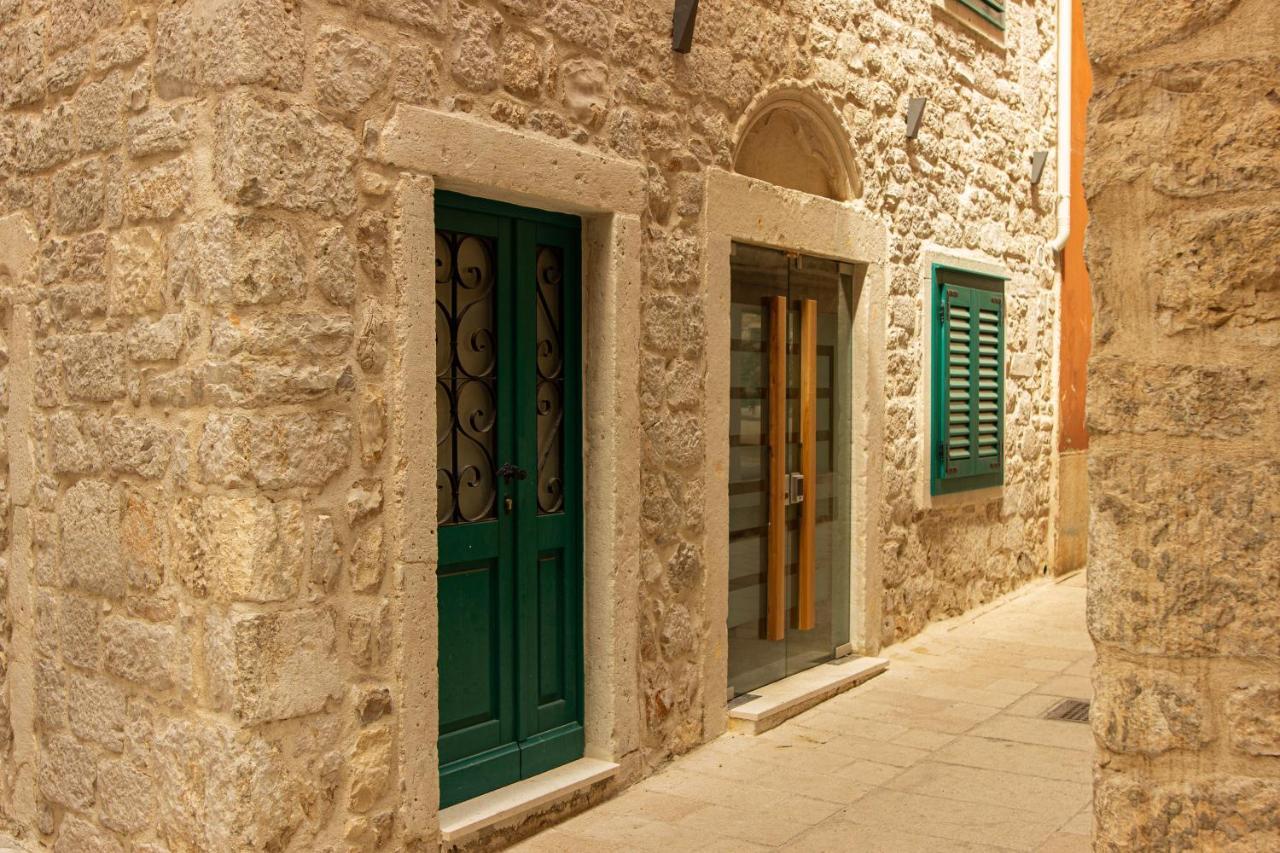 St. Clara Old Town Aparthotel Šibenik Екстериор снимка