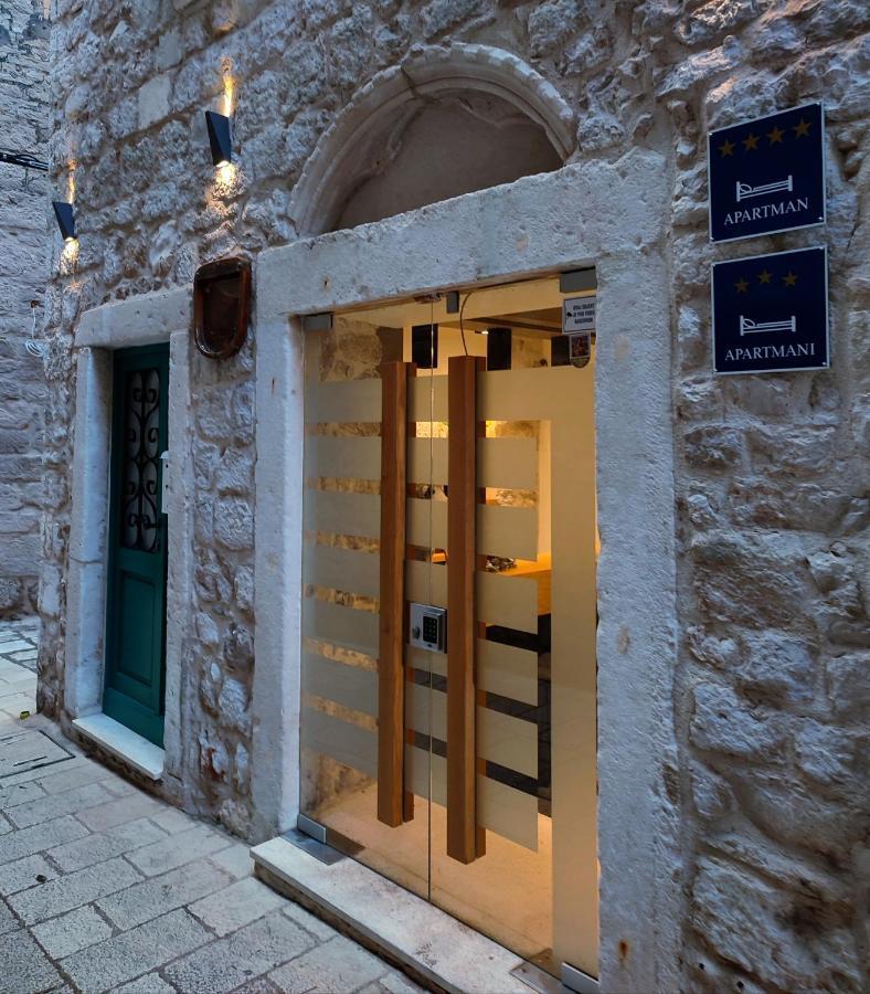 St. Clara Old Town Aparthotel Šibenik Екстериор снимка